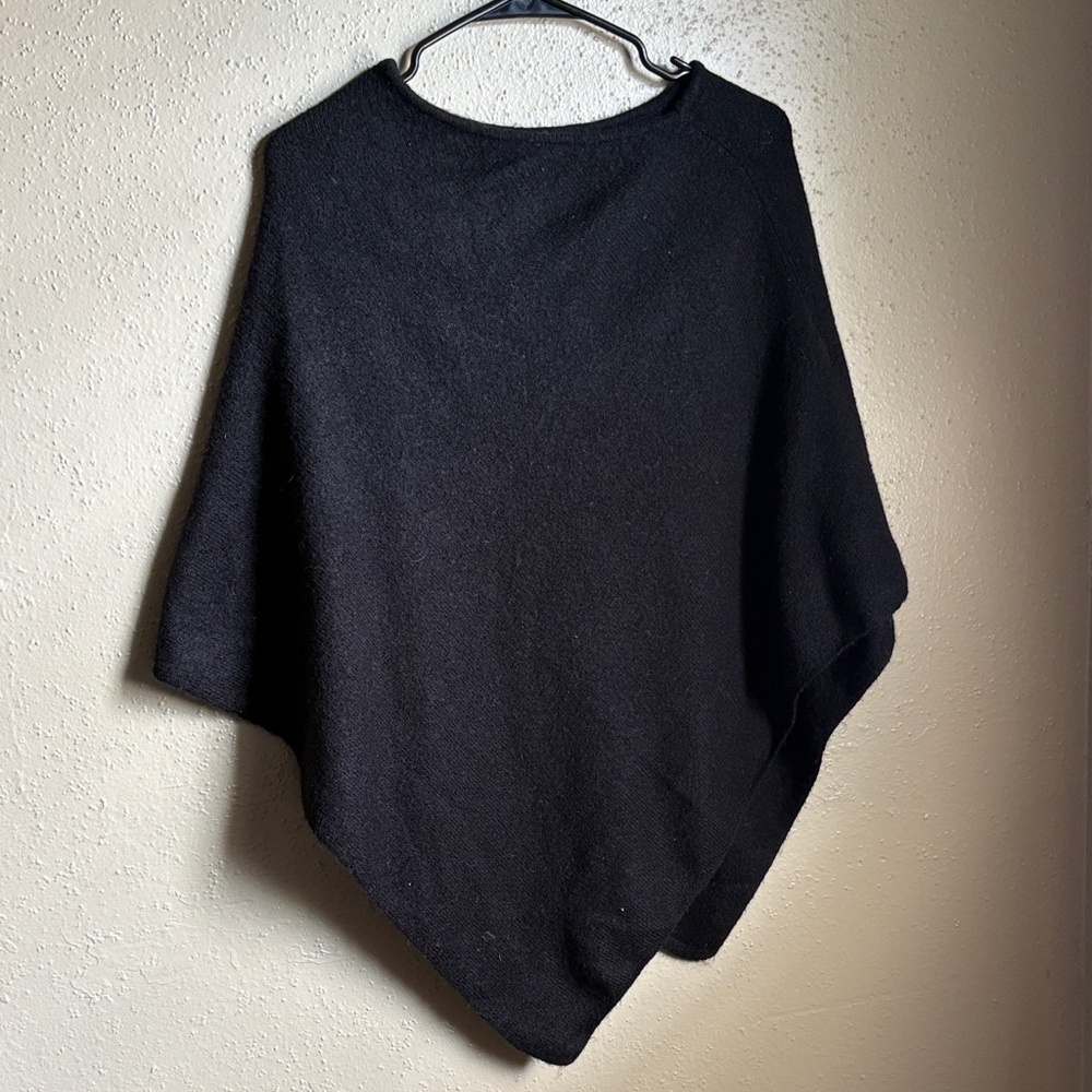 H&M Black Women's Poncho